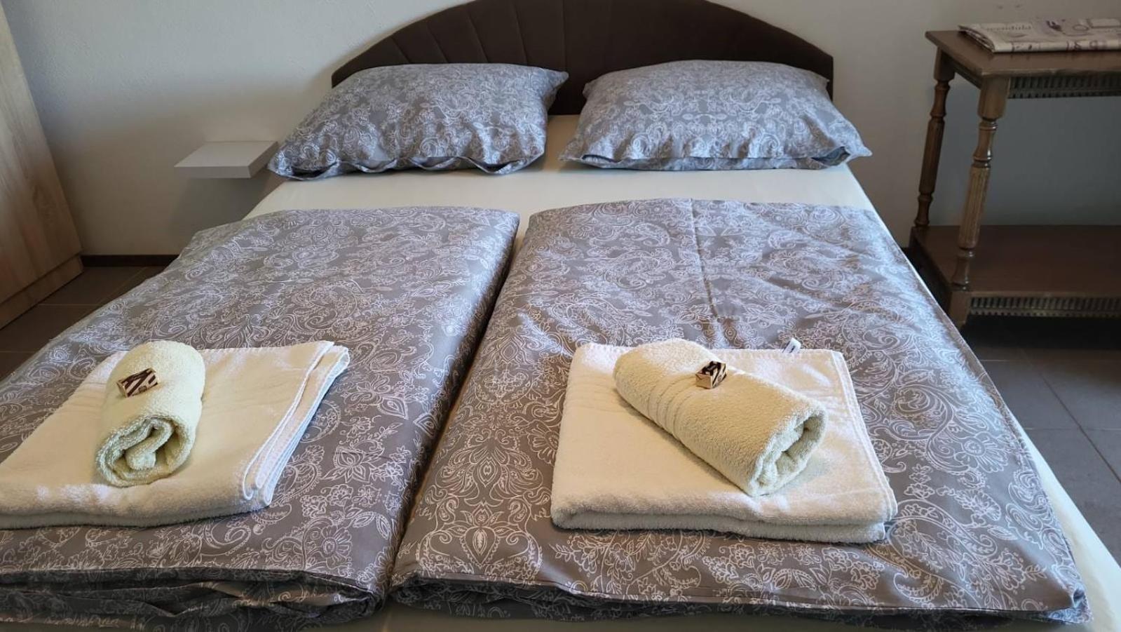 Apartmani Silvana&Vera Сень Экстерьер фото
